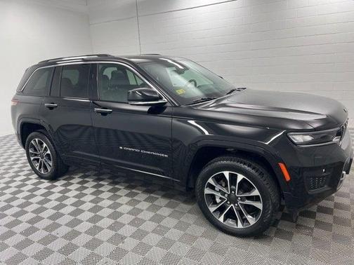 2022 Jeep Grand Cherokee Overland