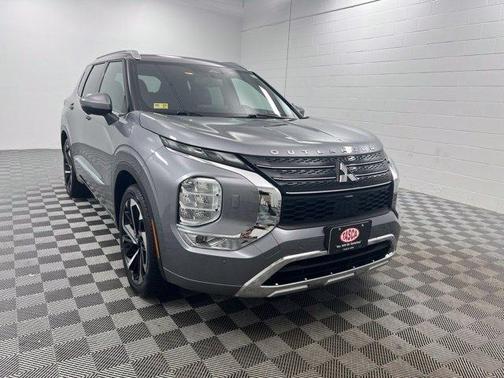 Alloy Silver Metallic 2022 Mitsubishi Outlander SEL