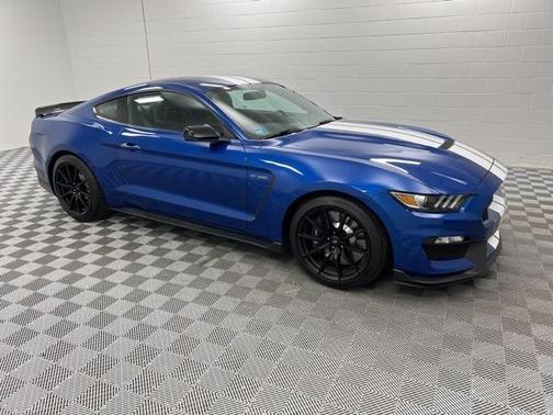 2018 Ford Shelby GT350 Base