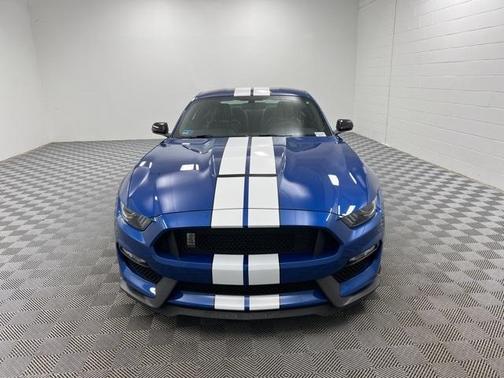 2018 Ford Shelby GT350 Base
