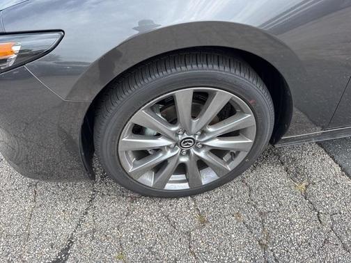 2025 Mazda Mazda3 FWD w/Preferred Package