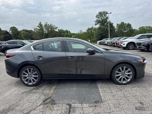 2025 Mazda Mazda3 FWD w/Preferred Package