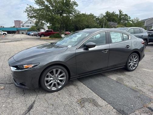 2025 Mazda Mazda3 FWD w/Preferred Package