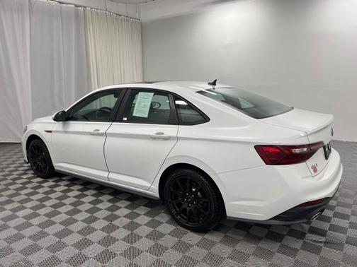 2024 Volkswagen Jetta GLI 2.0T Autobahn