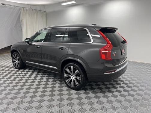 2024 Volvo XC90 Recharge Plug-In Hybrid T8 Ultimate Bright Theme 7-Seater