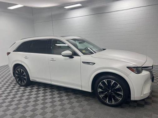 Rhodium White Metallic 2024 Mazda CX-90 S Premium Plus
