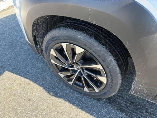 2026 Mazda CX-50 Premium Plus