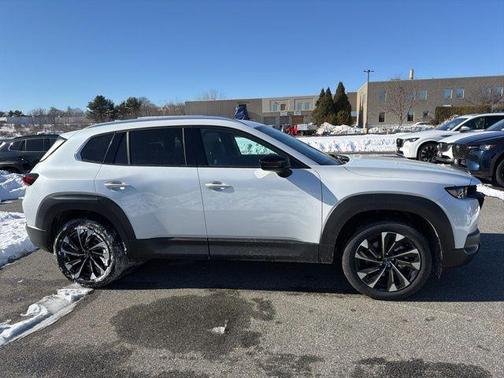 2026 Mazda CX-50 Premium Plus