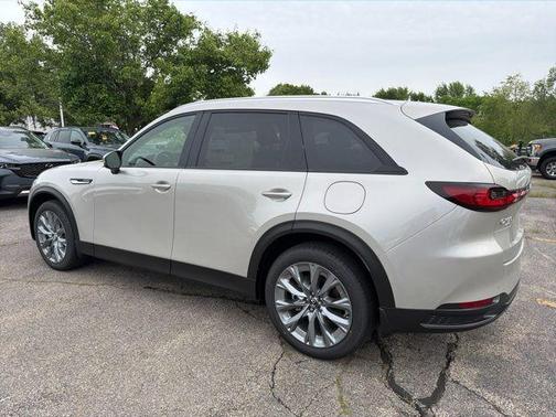 Platinum Quartz Metallic 2026 Mazda CX-90 3.3 Turbo Preferred