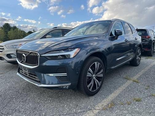 2023 Volvo XC60 B5 Plus Bright Theme