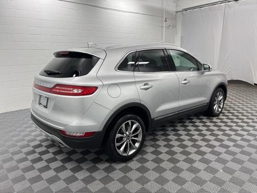 2019 Lincoln MKC Select