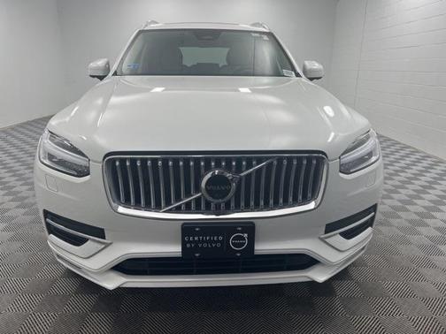 2023 Volvo XC90 B6 Ultimate 7-Seater