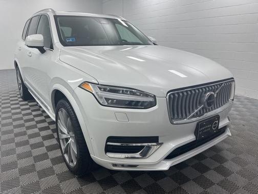 2023 Volvo XC90 B6 Ultimate 7-Seater
