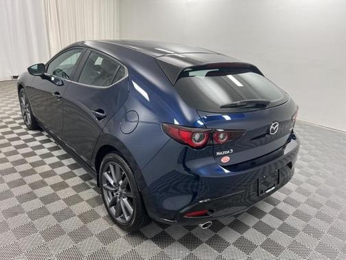 2025 Mazda Mazda3 FWD w/Preferred Package