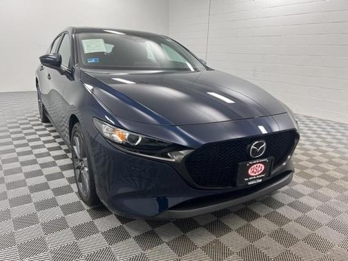 2025 Mazda Mazda3 FWD w/Preferred Package