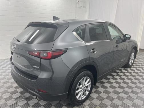 2023 Mazda CX-5 2.5 S Preferred Package