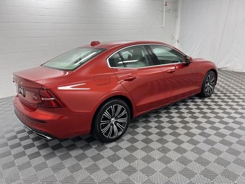 2021 Volvo S60 T6 Inscription