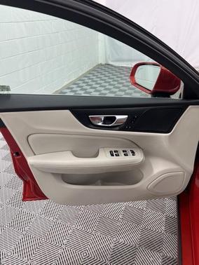2021 Volvo S60 T6 Inscription