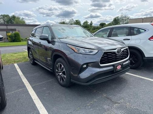2020 Toyota Highlander XLE