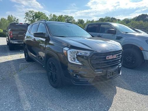2022 GMC Terrain SLT