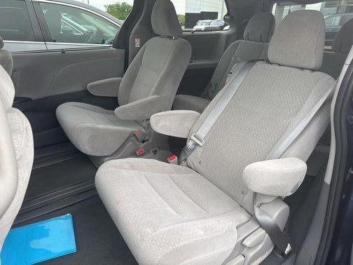 Blue 2020 Toyota Sienna LE