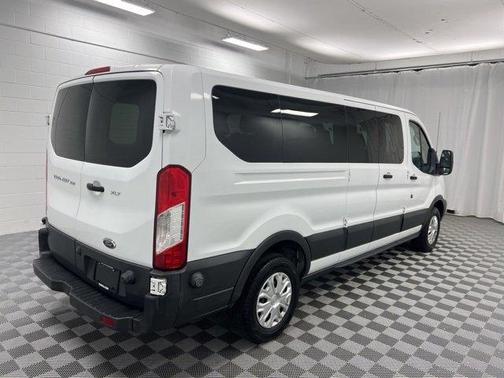 2017 Ford Transit-350 XLT