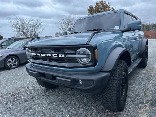 2022 Ford Bronco Outer Banks