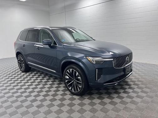 2025 Volvo XC90 Plug-In Hybrid T8 Ultra 7-Seater