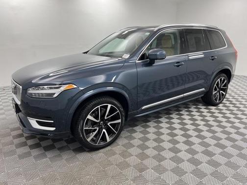 2024 Volvo XC90 B6 Ultimate Bright Theme 7-Seater