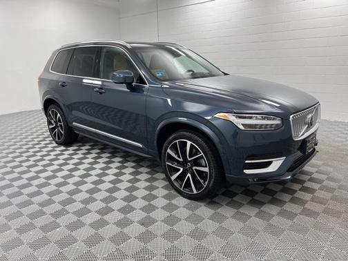 2024 Volvo XC90 B6 Ultimate Bright Theme 7-Seater