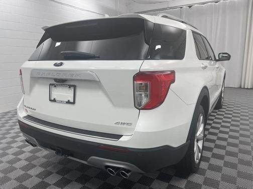 2023 Ford Explorer Platinum