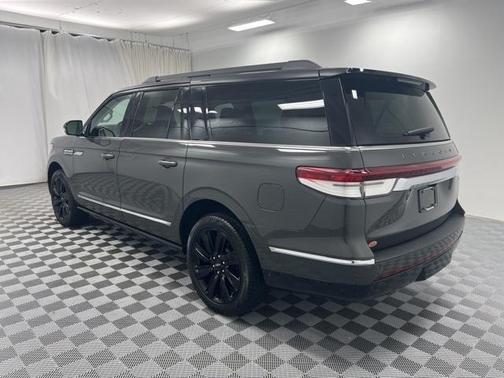 2023 Lincoln Navigator L Black Label