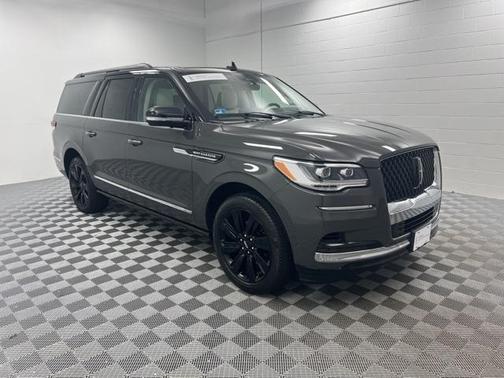 2023 Lincoln Navigator L Black Label