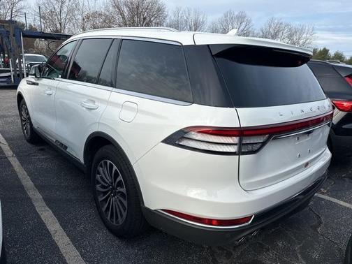 2023 Lincoln Aviator Standard AWD