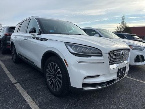 2023 Lincoln Aviator Standard AWD