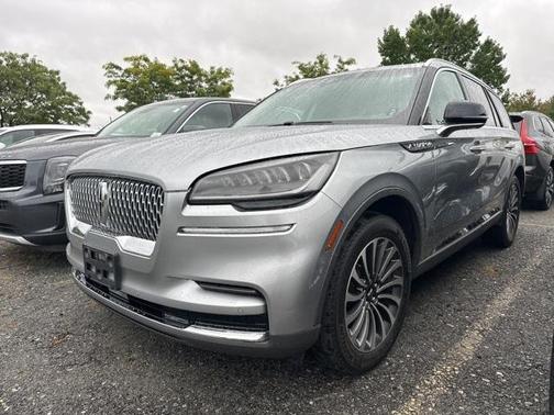 2022 Lincoln Aviator Standard AWD