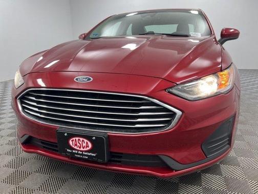2020 Ford Fusion Hybrid SE
