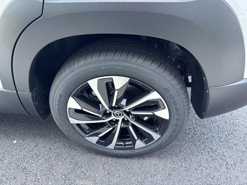 2025 Mazda CX-50 Hybrid Premium Plus Package