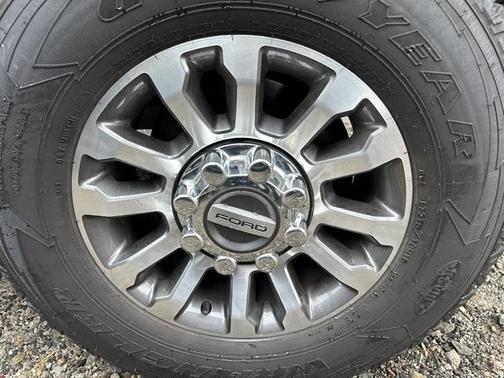 2022 Ford F-250 Lariat