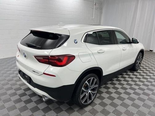 2022 BMW X2 xDrive28i