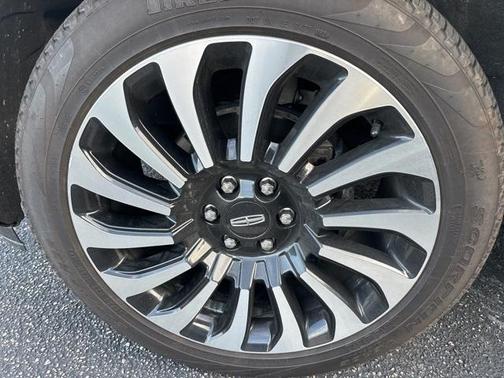 2024 Lincoln Navigator L Black Label