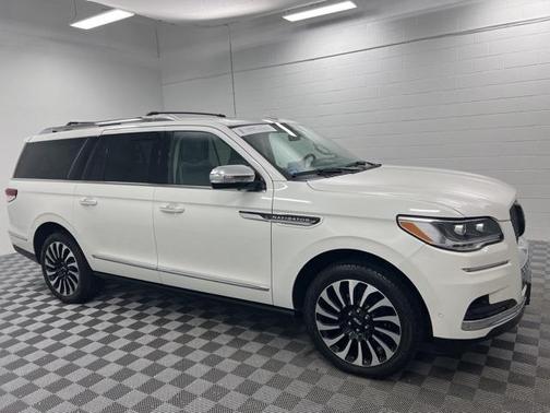 2024 Lincoln Navigator L Black Label