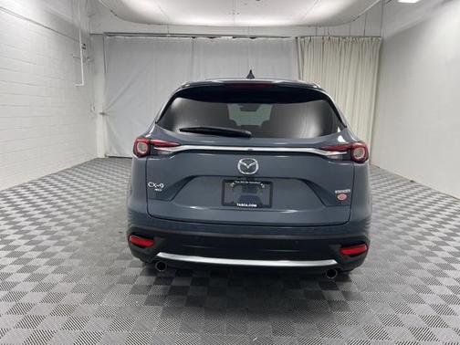 2022 Mazda CX-9 Carbon Edition