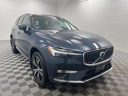 2022 Volvo XC60 B5 Inscription