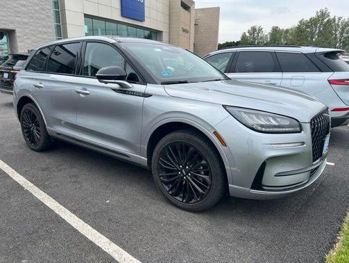 Silver Radiance Metallic 2023 Lincoln Corsair Standard