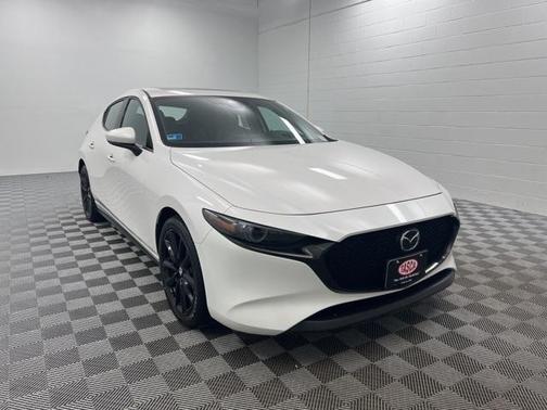 2023 Mazda Mazda3 AWD w/Premium Package