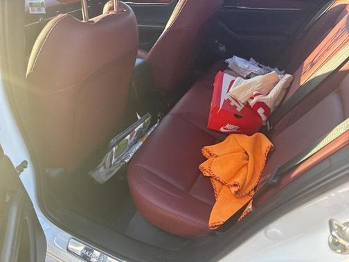 2023 Mazda Mazda3 AWD w/Premium Package