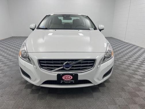 2013 Volvo S60 T5 Premier