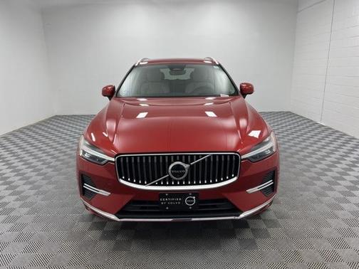 2022 Volvo XC60 B5 Inscription
