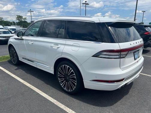 Pristine White 2023 Lincoln Aviator Black Label AWD